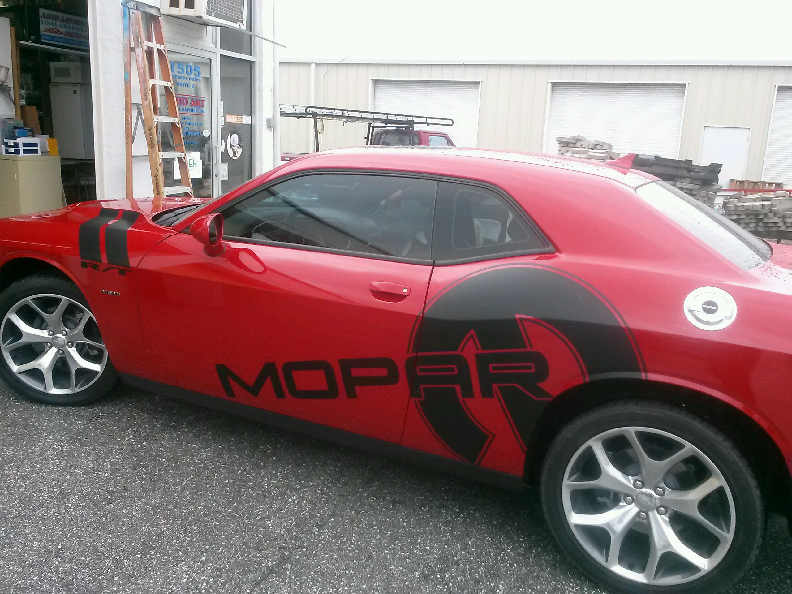 moparlogo ds.jpg
