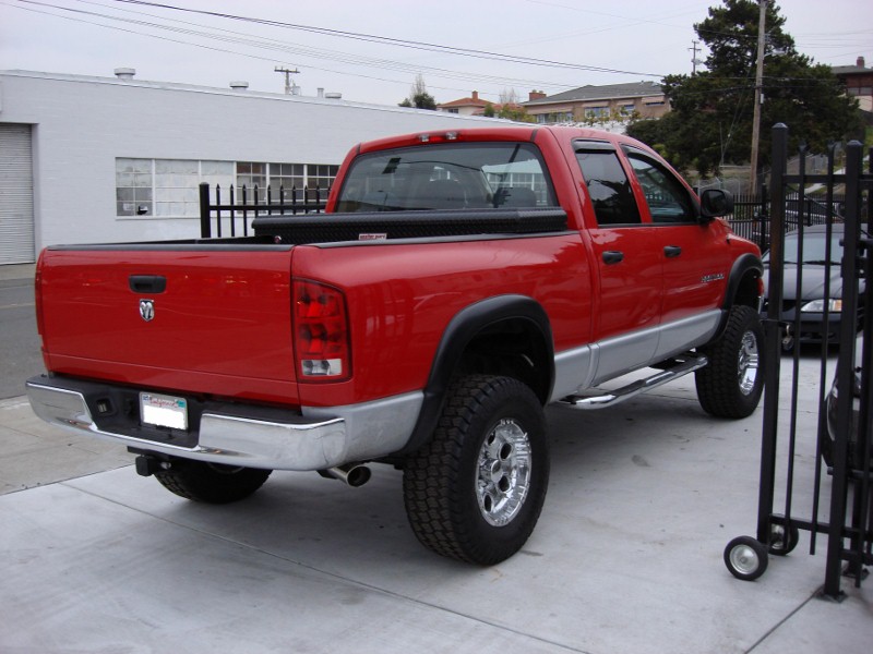 hemi (800x600).jpg